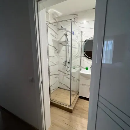 жк «сонячний квартал» *