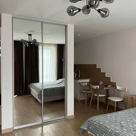 жк «сонячний квартал» Apartment