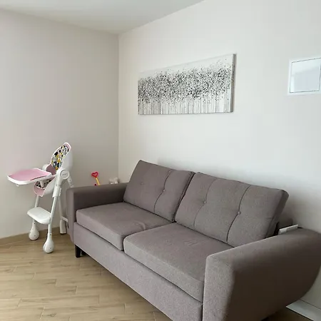 жк «сонячний квартал» *