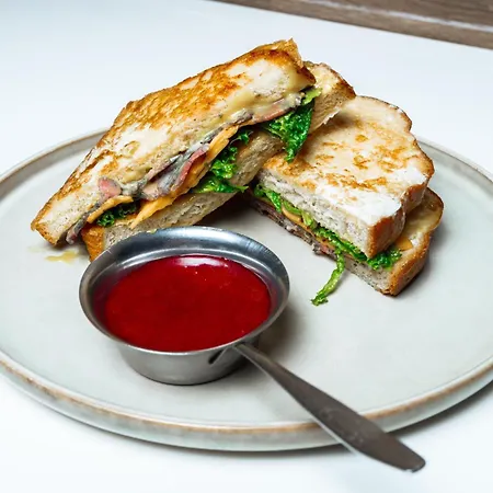 Apartamento жк «сонячний квартал» Solochin