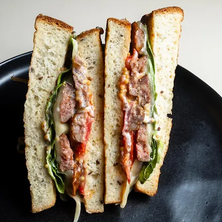 Apartamento жк «сонячний квартал»